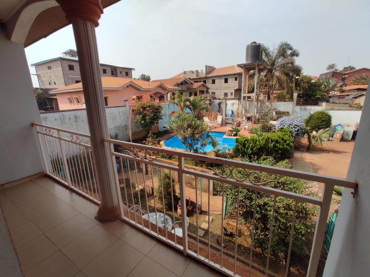 Residence Jardin Tropical Yaounde Luaran gambar