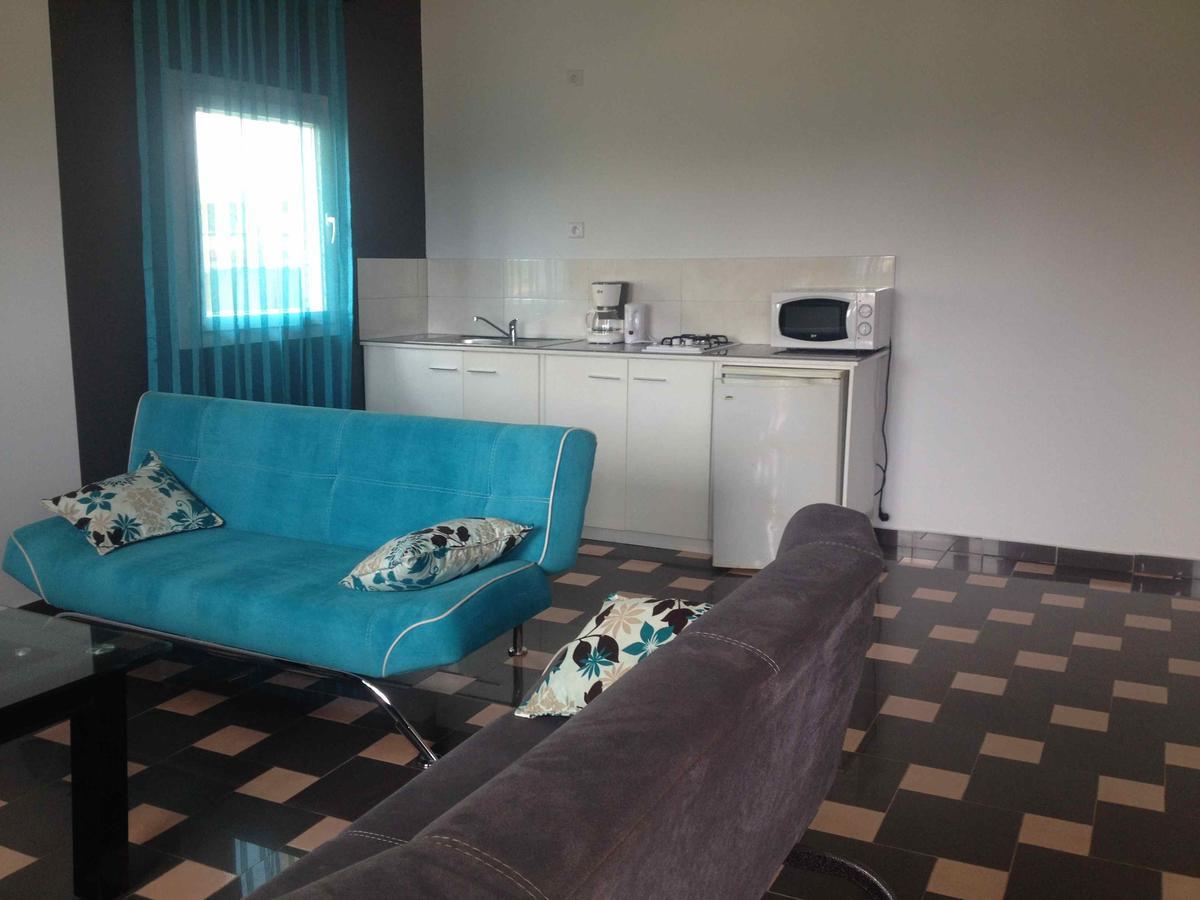 Residence Jardin Tropical Yaounde Luaran gambar